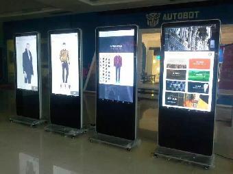 商場多媒體觸控廣告一體機選購指南 如何選擇優(yōu)質(zhì)供應(yīng)商與產(chǎn)品